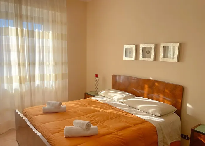 Maria Teresa - Sophisticated Living And Links - Quartiere Trieste Apartment *